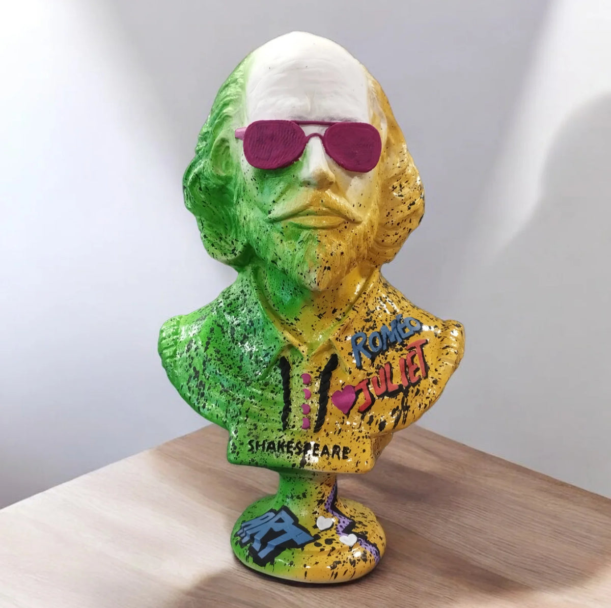 Crazy Shakespeare - Atelier Home™