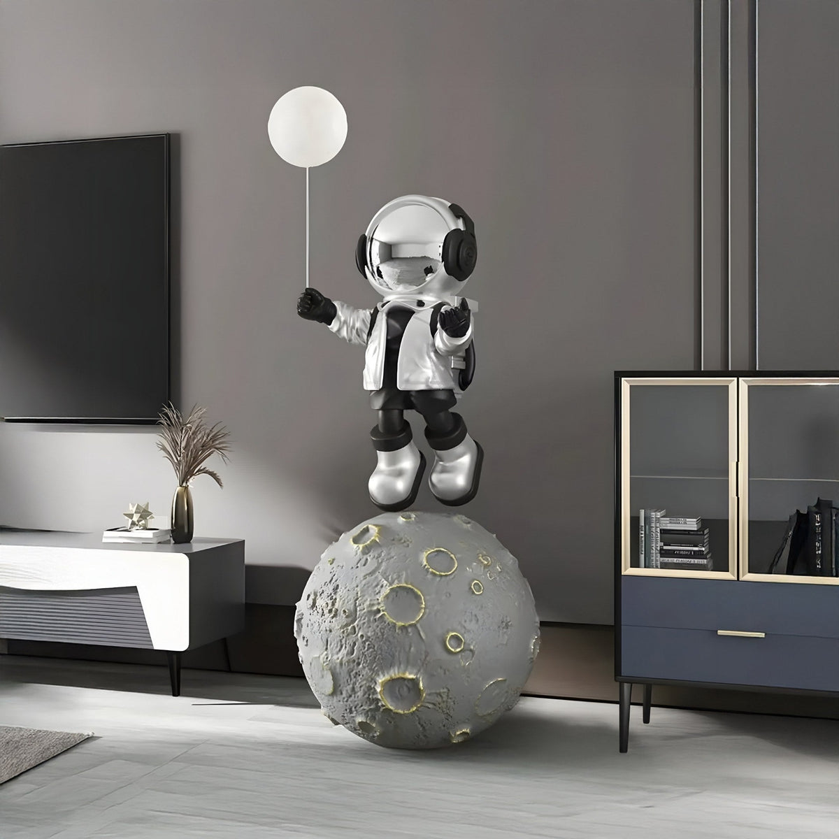 Large Lunar Silver Astronaut Glow Balloon Moonwalk Sculpture - 140cm - Atelier Home™