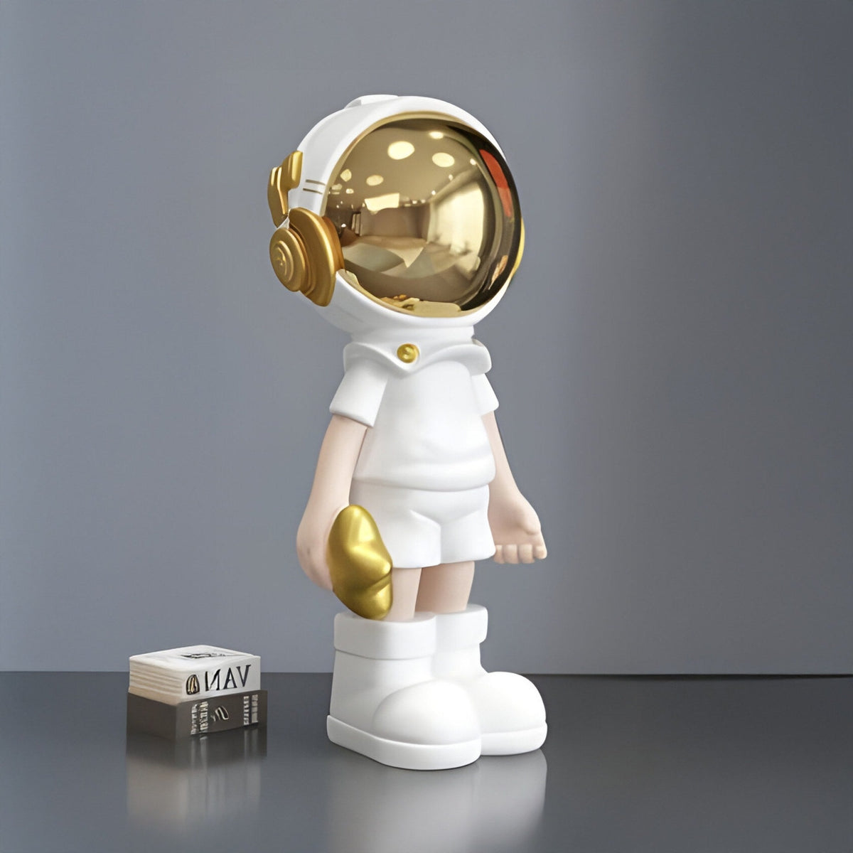 Small Cosmic White Astronaut Buddy Figure - 36cm - Atelier Home™