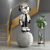 Astronaut on Earth™ - Atelier Home™